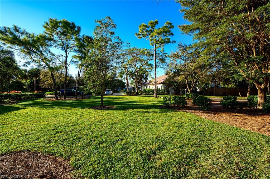PELICAN BAY WOODS - Residential