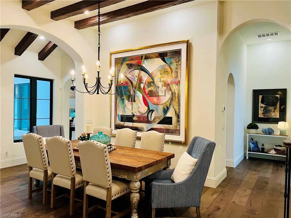 YORK MANOR - Residential