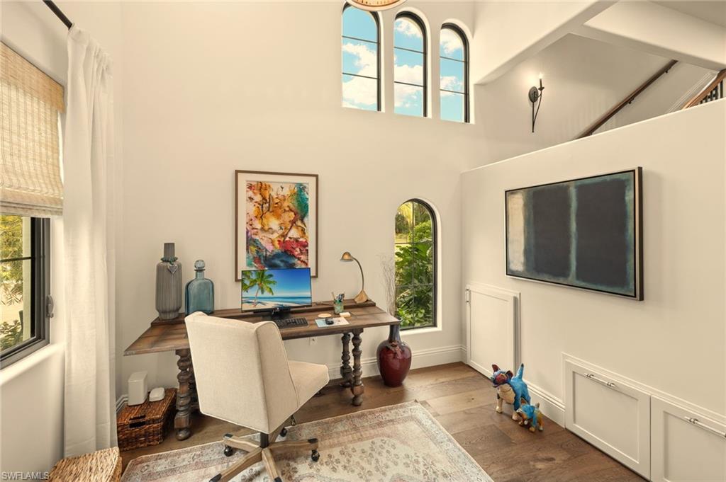 YORK MANOR - Residential