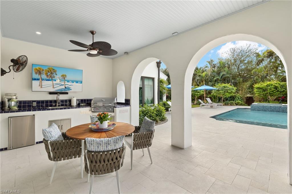 YORK MANOR - Residential