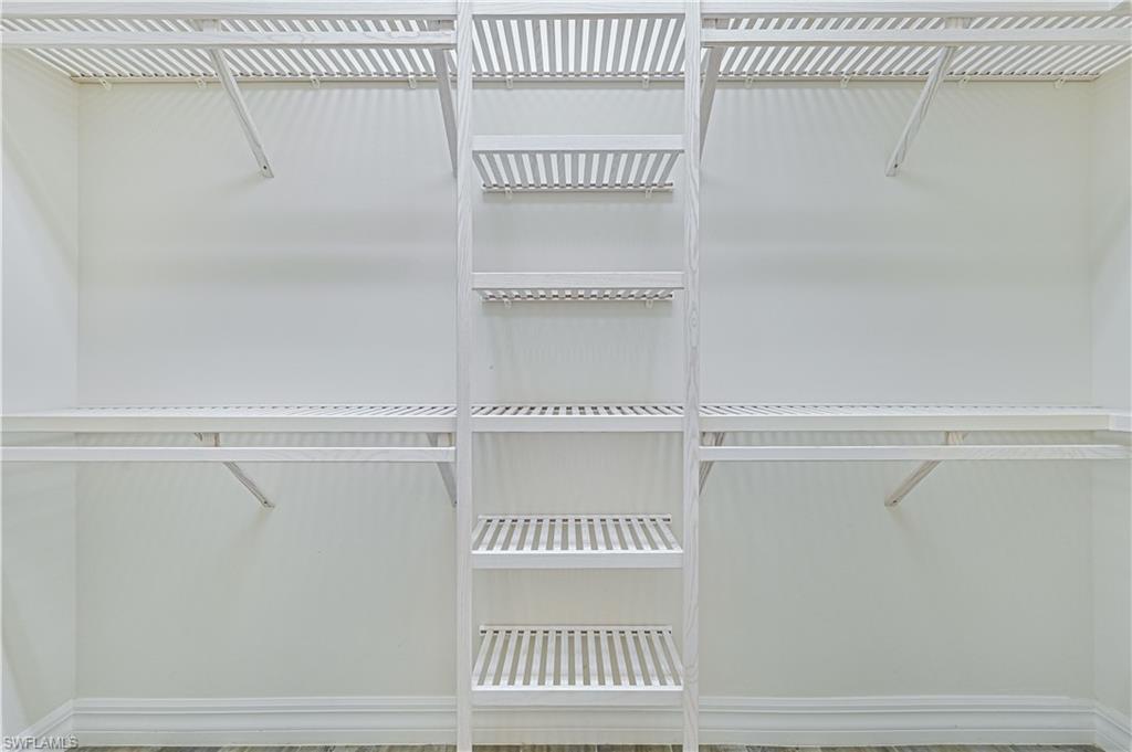 WATER'S EDGE - Residential