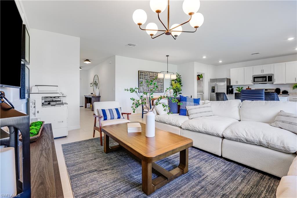 WILLOW AT PUNTA GORDA - Residential