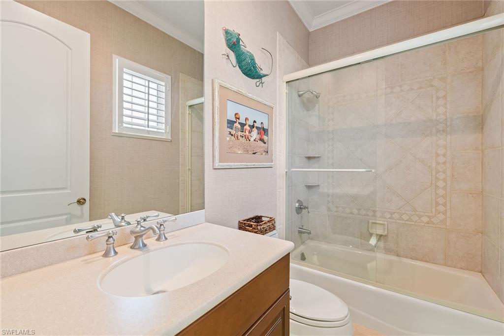 MOORINGS - Residential