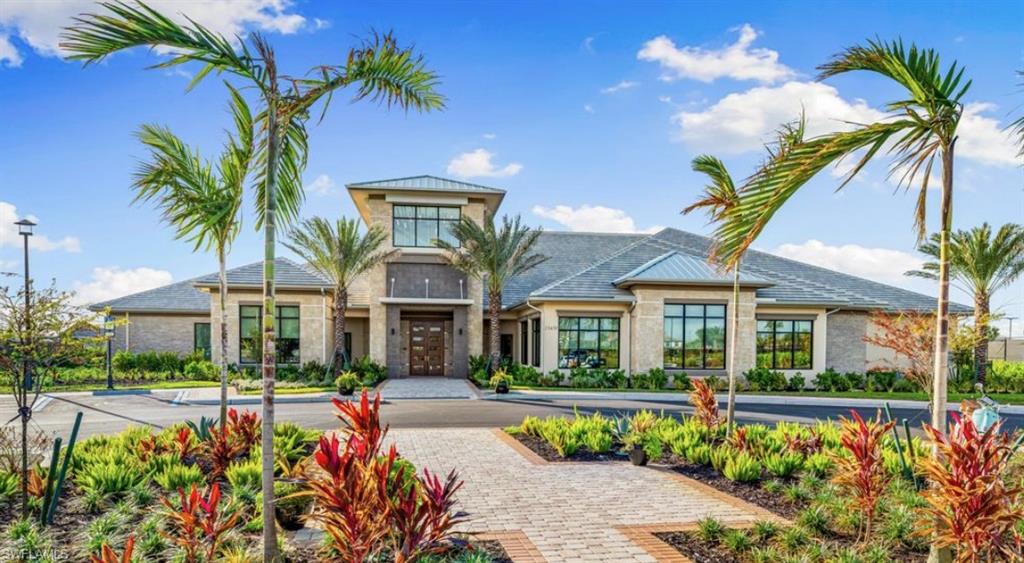 ESPLANADE BY THE ISLANDS - Residential