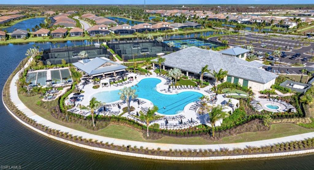 ESPLANADE BY THE ISLANDS - Residential