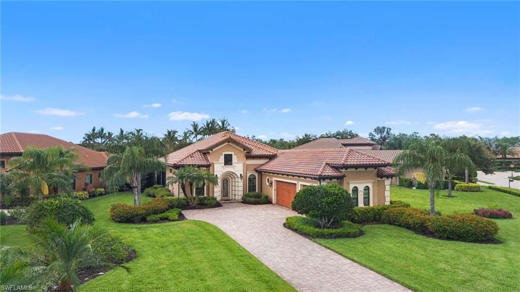 Photo of 6347 Serano WAY, NAPLES, FL 34113 (MLS # 226020782)