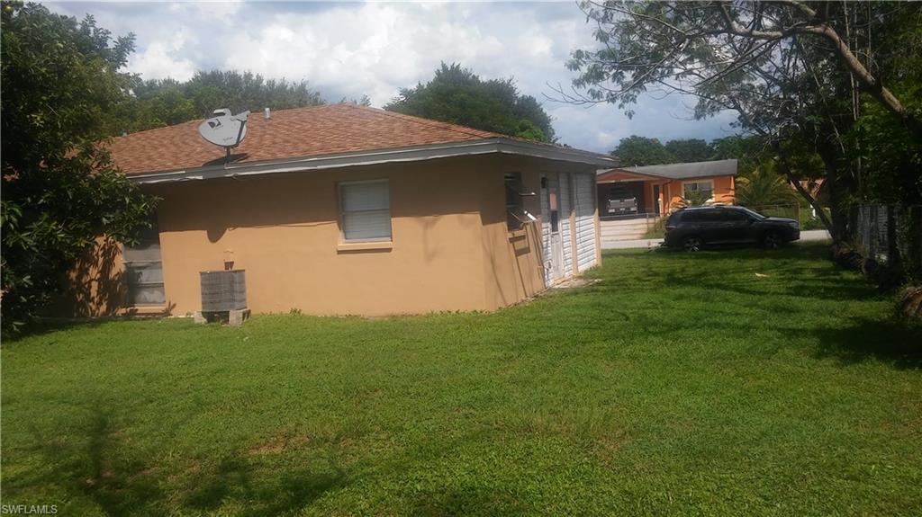 LEHIGH ACRES - Residential