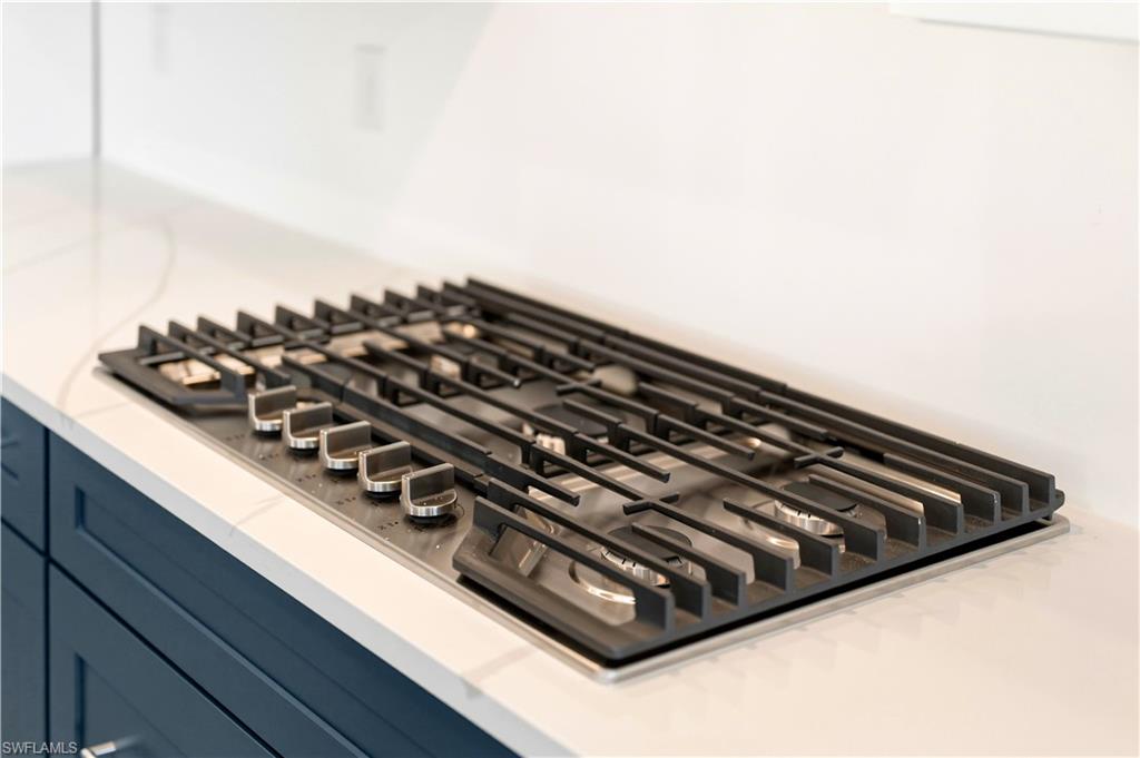 REGENCY - Residential