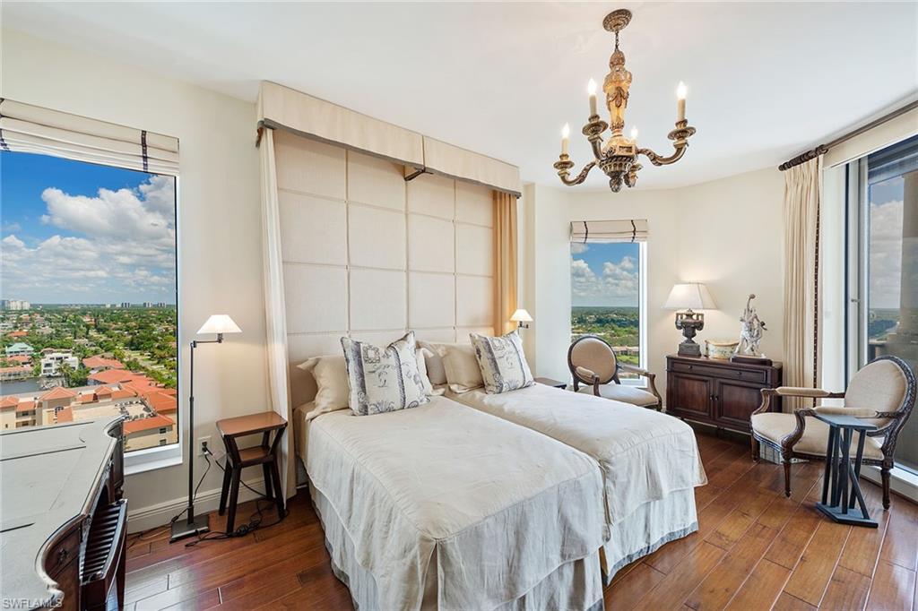 TRIESTE AT BAY COLONY - Residential