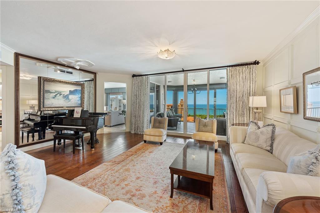 TRIESTE AT BAY COLONY - Residential