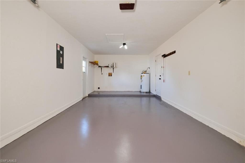 SAN CARLOS PARK - Residential