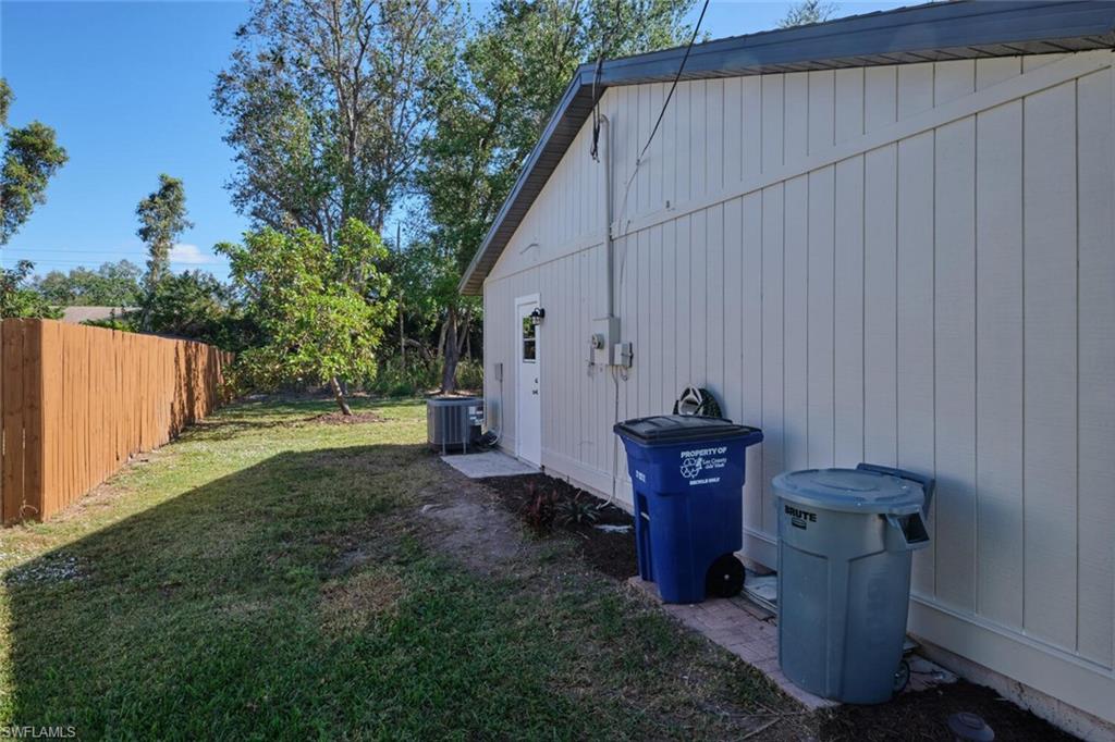 SAN CARLOS PARK - Residential