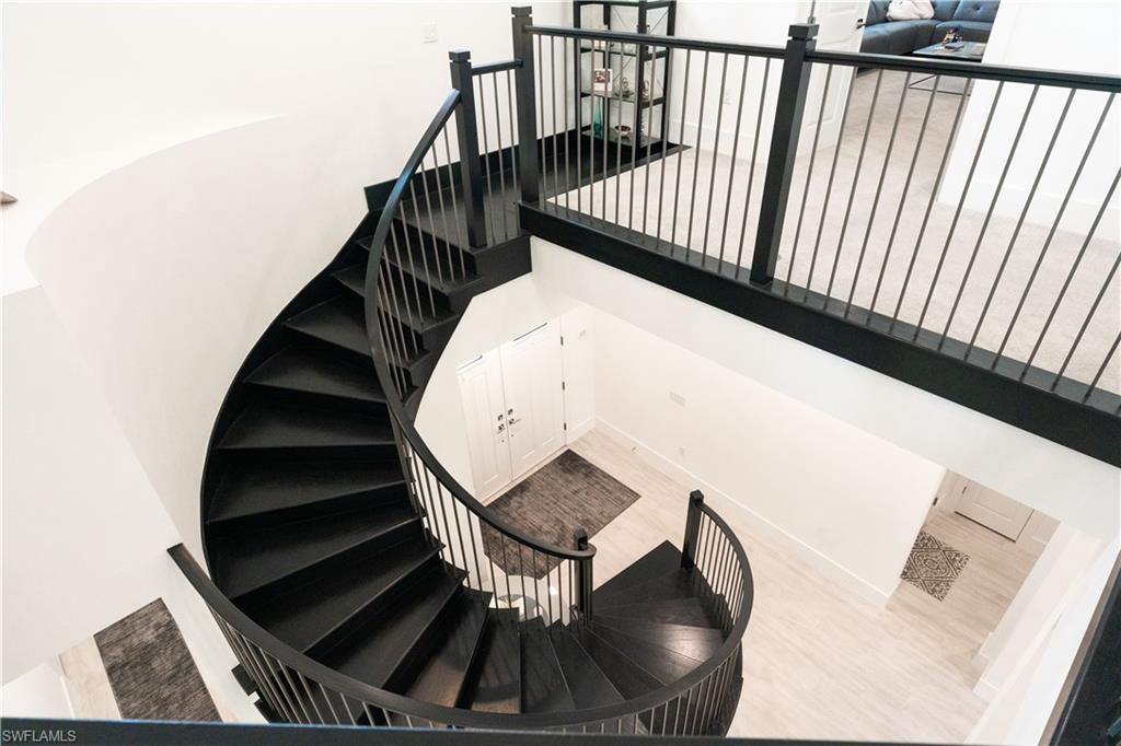 CORKSCREW ESTATES - Residential Lease