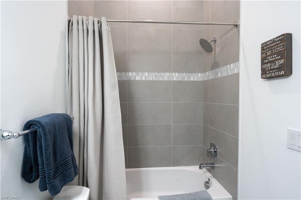 CORKSCREW ESTATES - Residential Lease