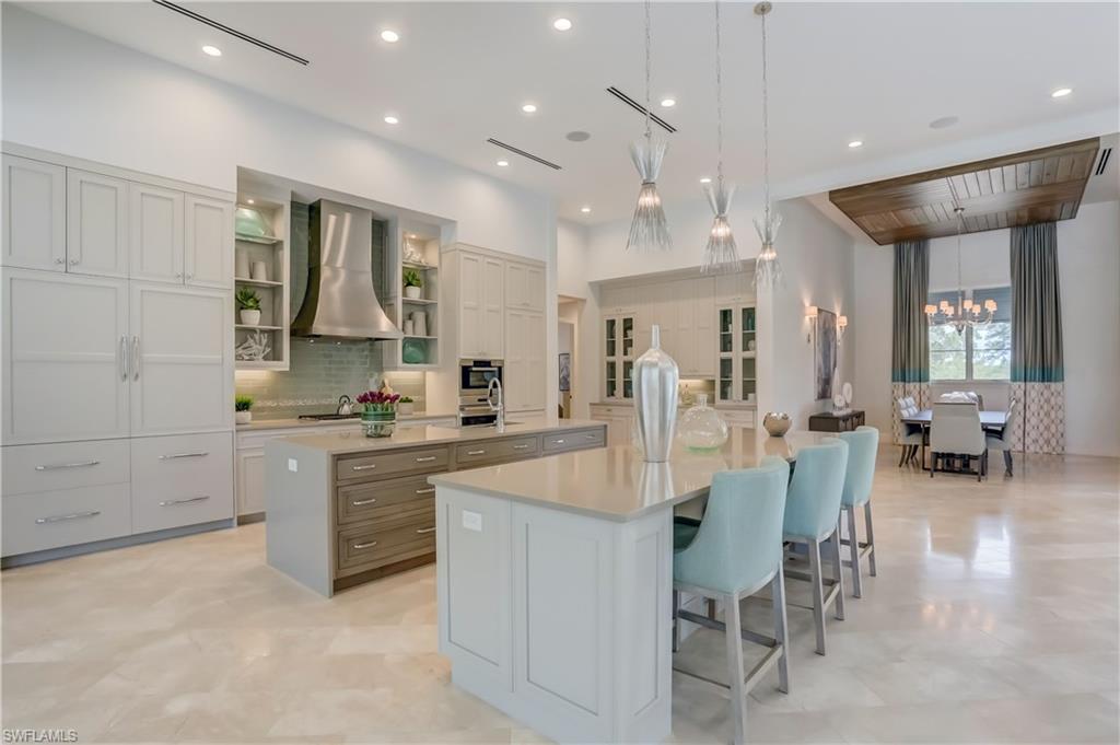 BAY WOODS - Residential