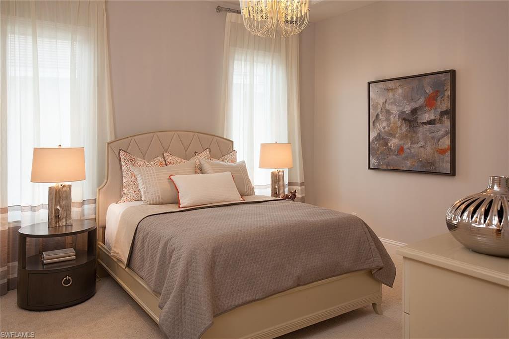 BAY WOODS - Residential