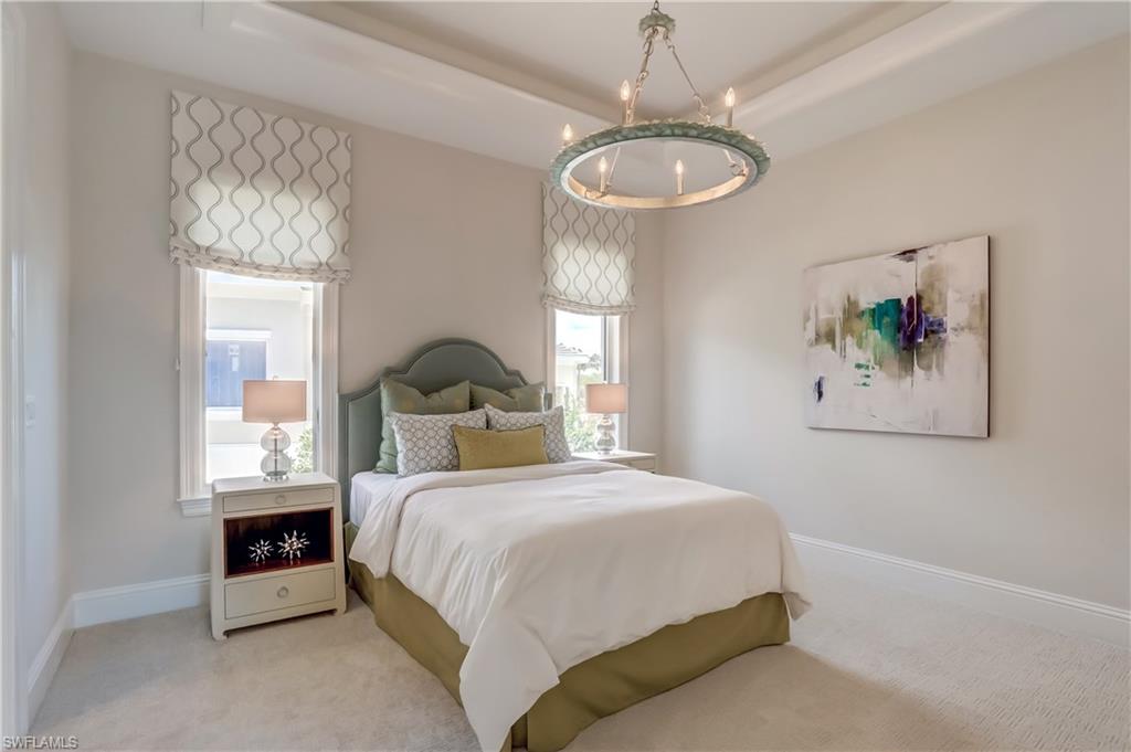 BAY WOODS - Residential