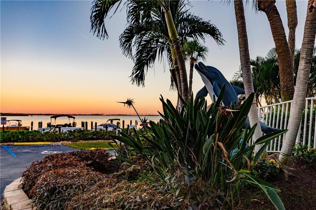 RIVERSIDE CLUB - Residential