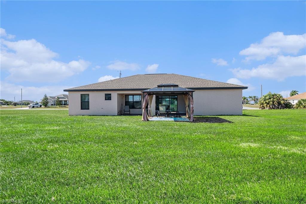 CAPE CORAL - Residential