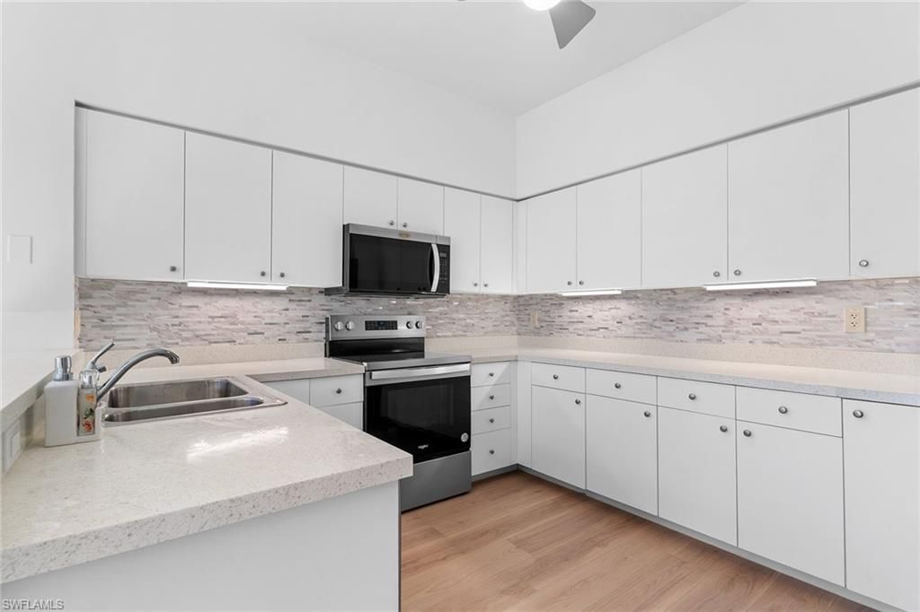 Photo of 6835 San Marino DR #809A, NAPLES, FL 34108 (MLS # 225022043)