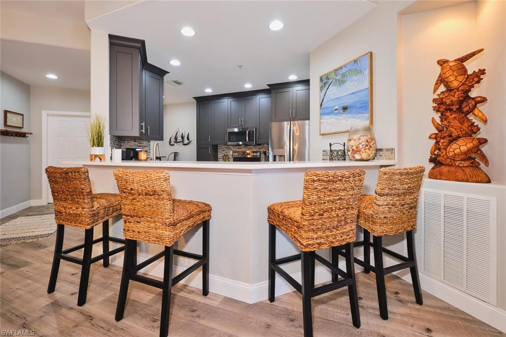 SOUTHMONT COVE - Residential