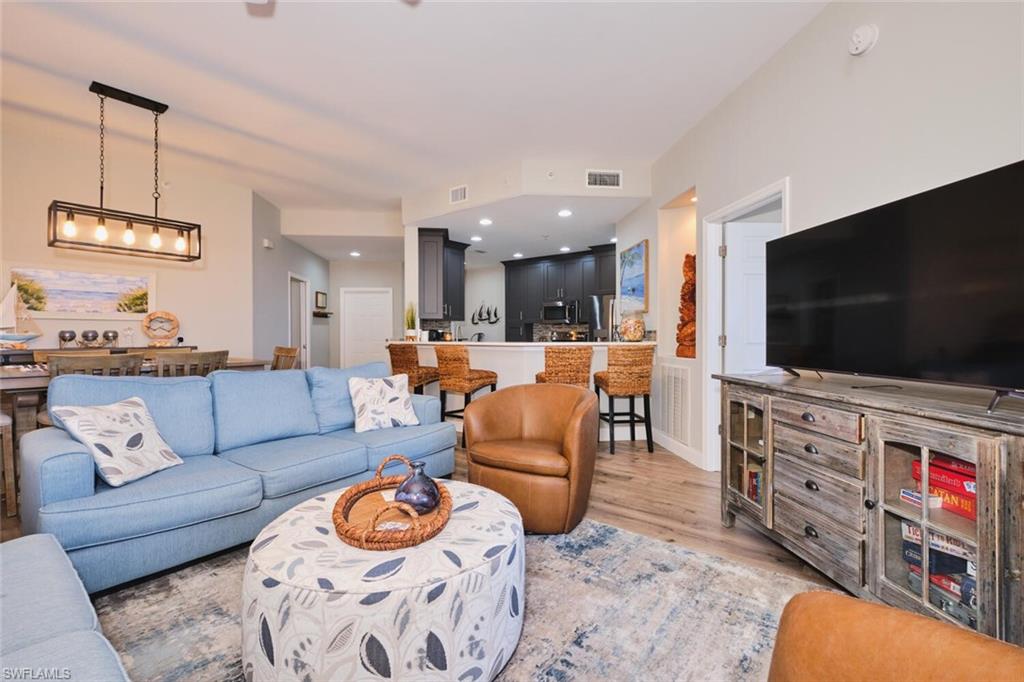 SOUTHMONT COVE - Residential