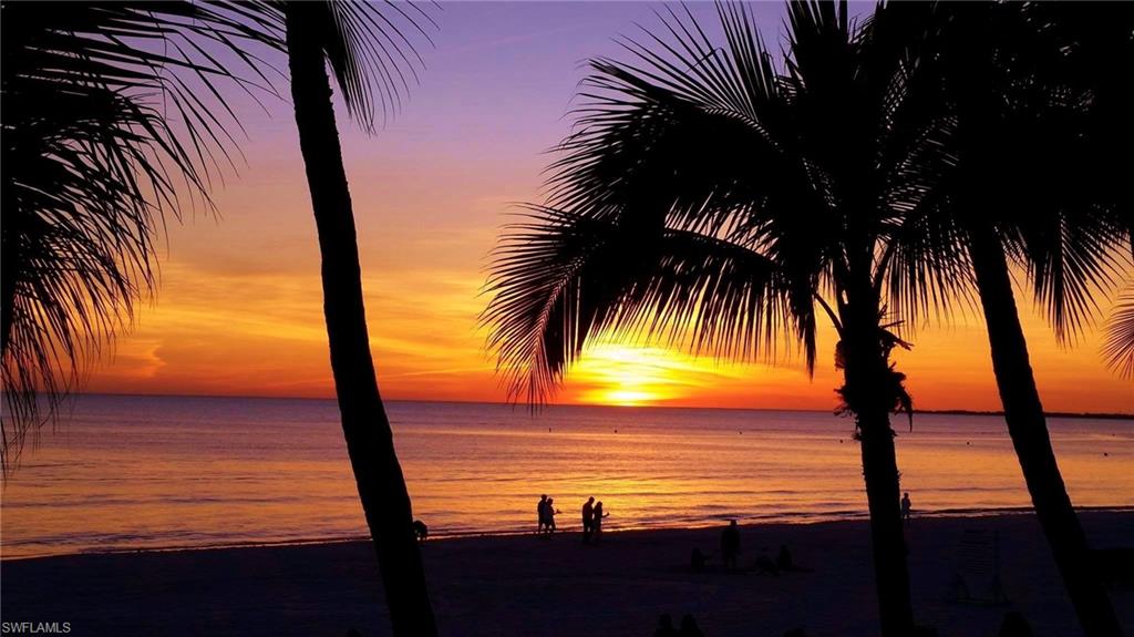 HOLIDAY SHORES - Land