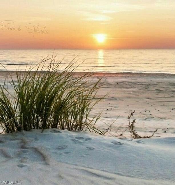 HOLIDAY SHORES - Land