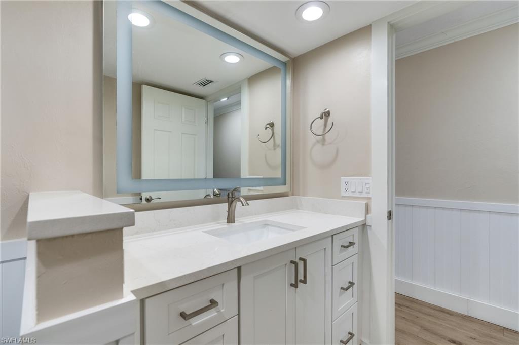 BEACH VILLAS CONDO - Residential