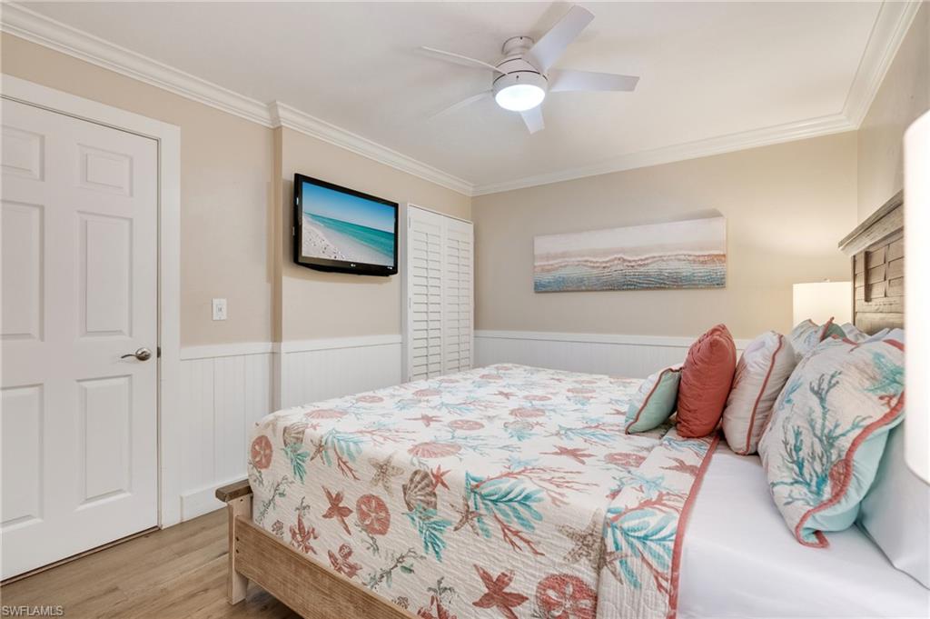 BEACH VILLAS CONDO - Residential