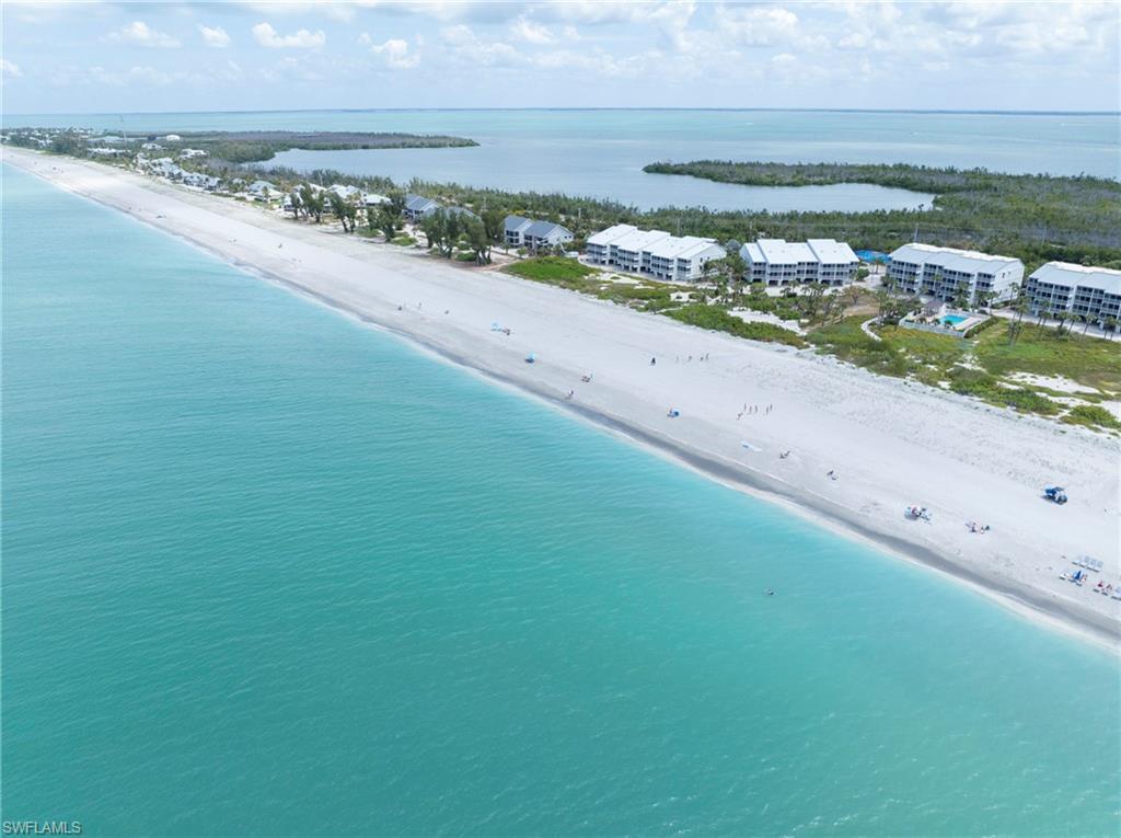 BEACH VILLAS CONDO - Residential