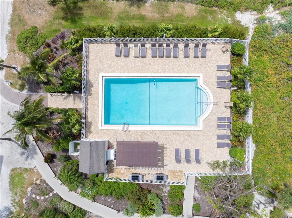 BEACH VILLAS CONDO - Residential