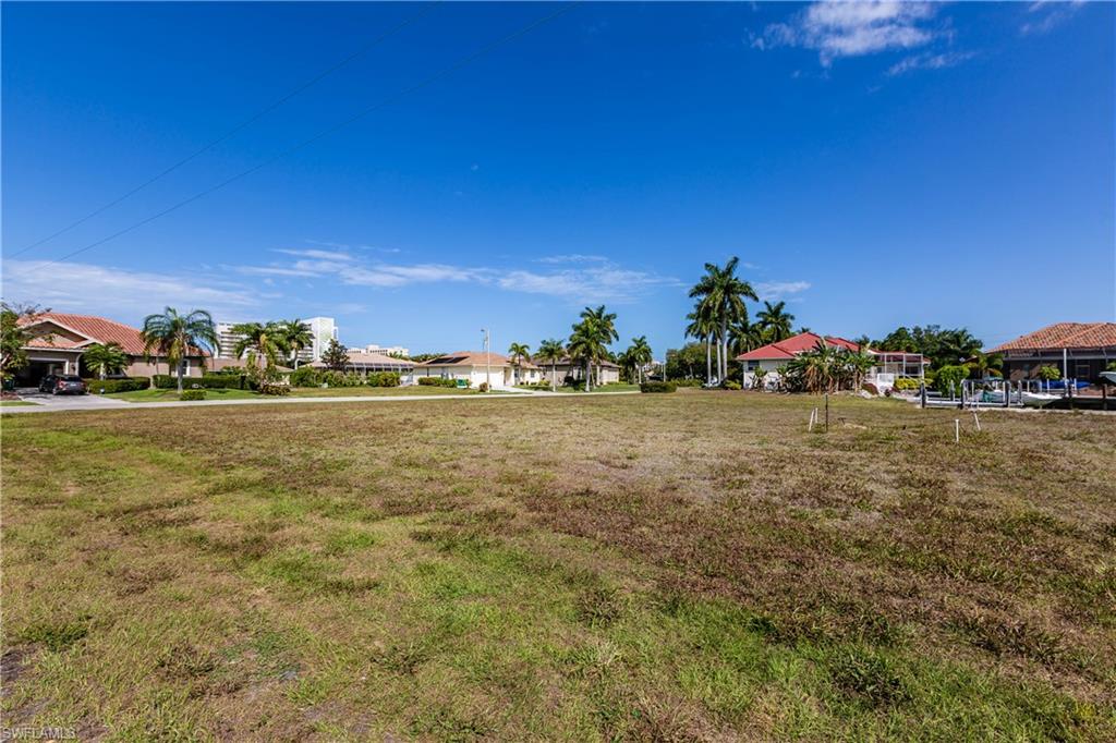 MARCO ISLAND - Land