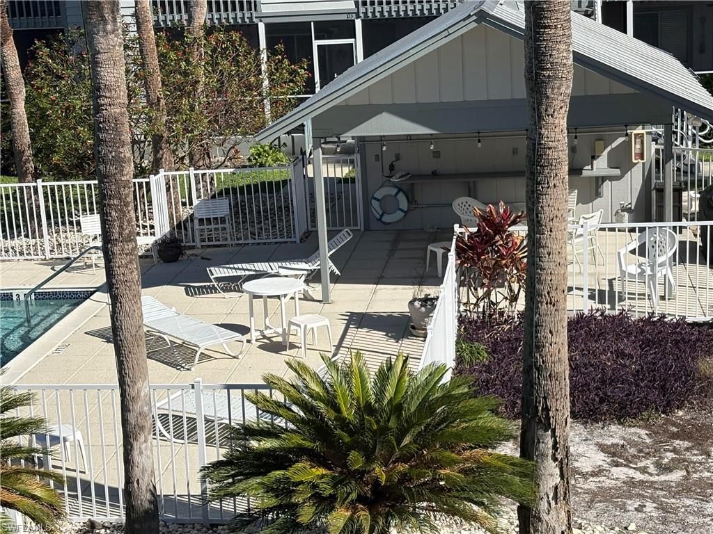 Photo of 1251 7th AVE N #306, NAPLES, FL 34102 (MLS # 226005038)