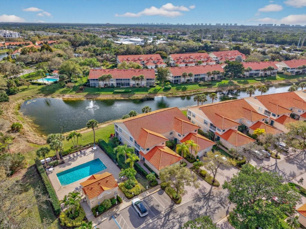 IBIS POINTE - Residential