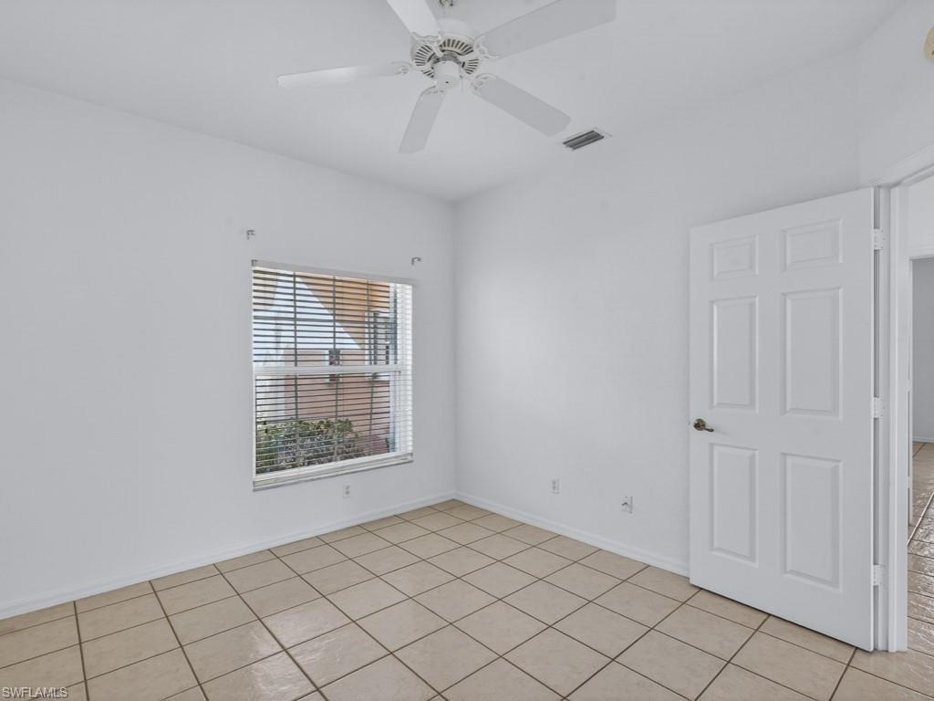 IBIS POINTE - Residential