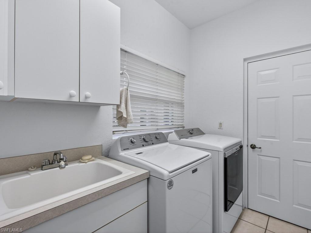 IBIS POINTE - Residential