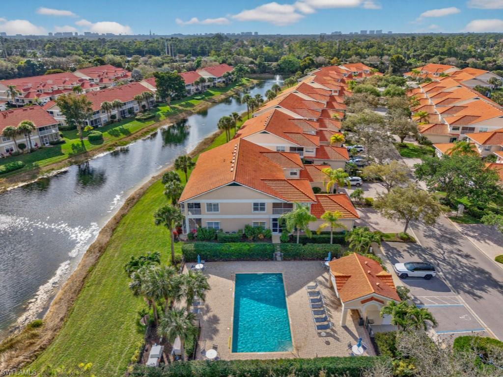 IBIS POINTE - Residential