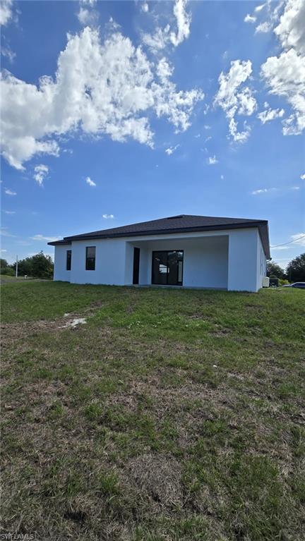 TWIN LAKE ESTATES - Residential