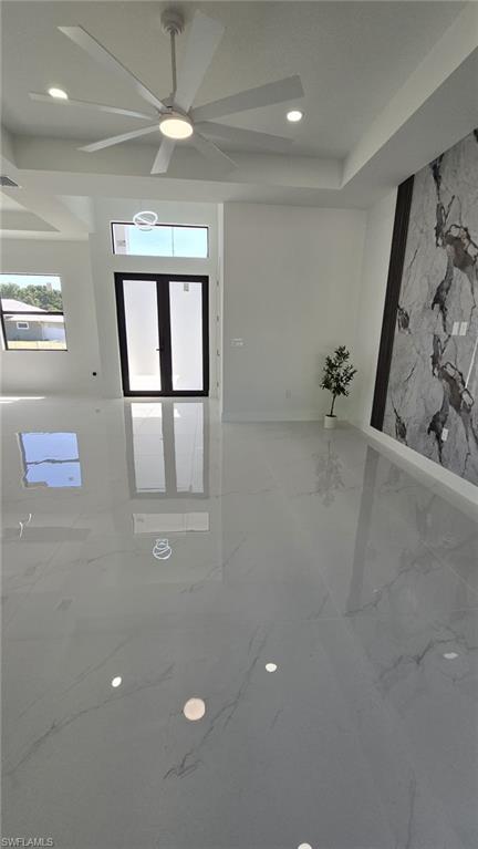 TWIN LAKE ESTATES - Residential