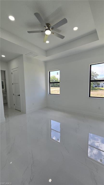 TWIN LAKE ESTATES - Residential