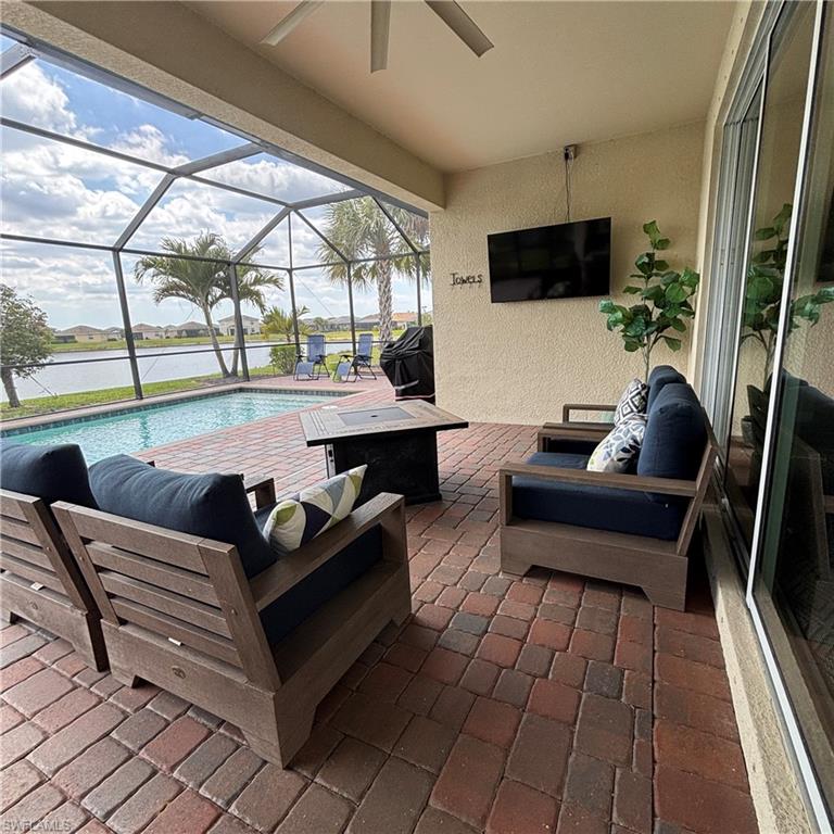 HAMPTON LAKES - Residential Lease