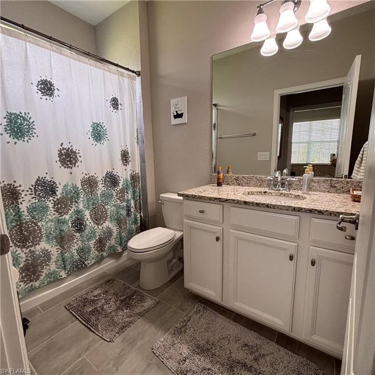 HAMPTON LAKES - Residential Lease