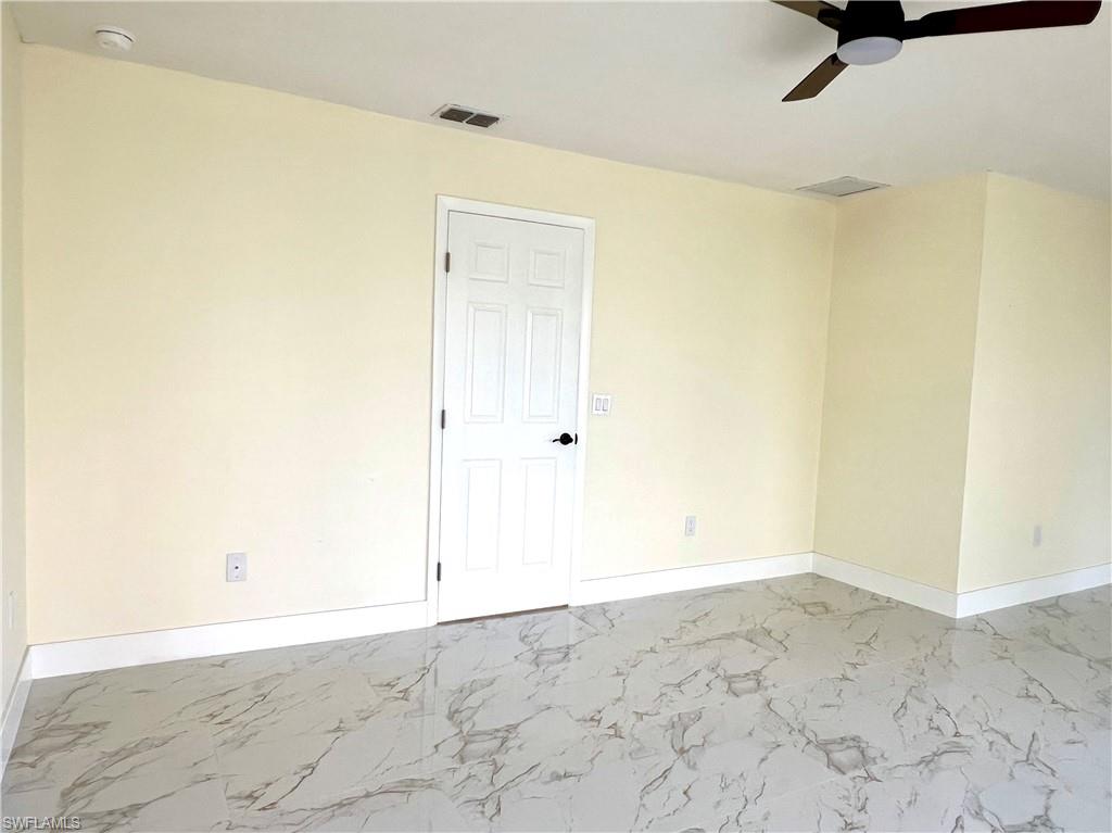 ISLAND PARK VILLAGE - Residential