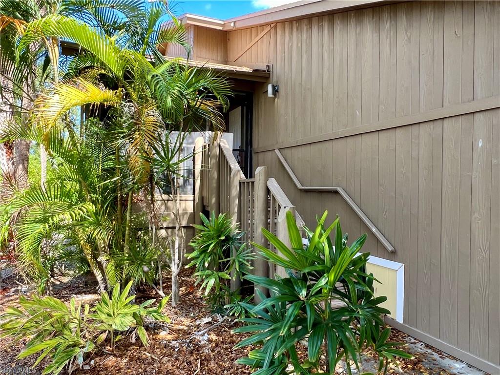 ISLAND PARK VILLAGE - Residential