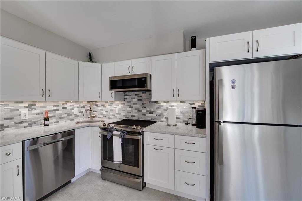 VILLE DE MARCO - Residential