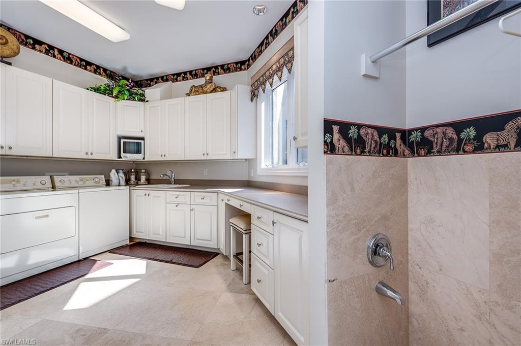 SPRING RIDGE - Residential