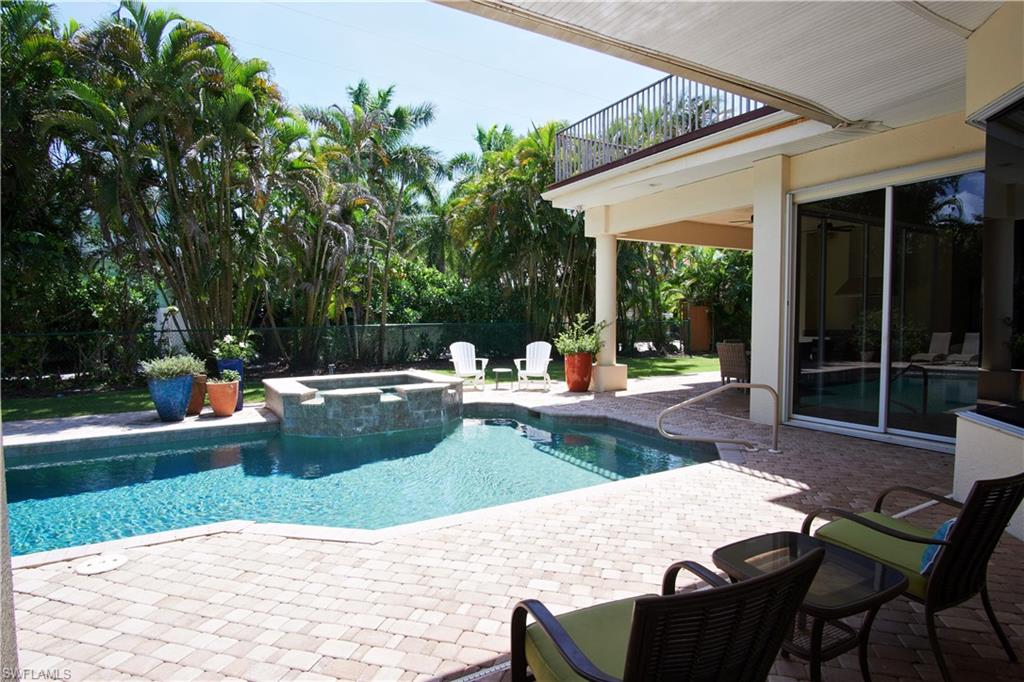 OLDE NAPLES - Residential