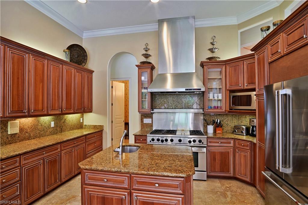 OLDE NAPLES - Residential