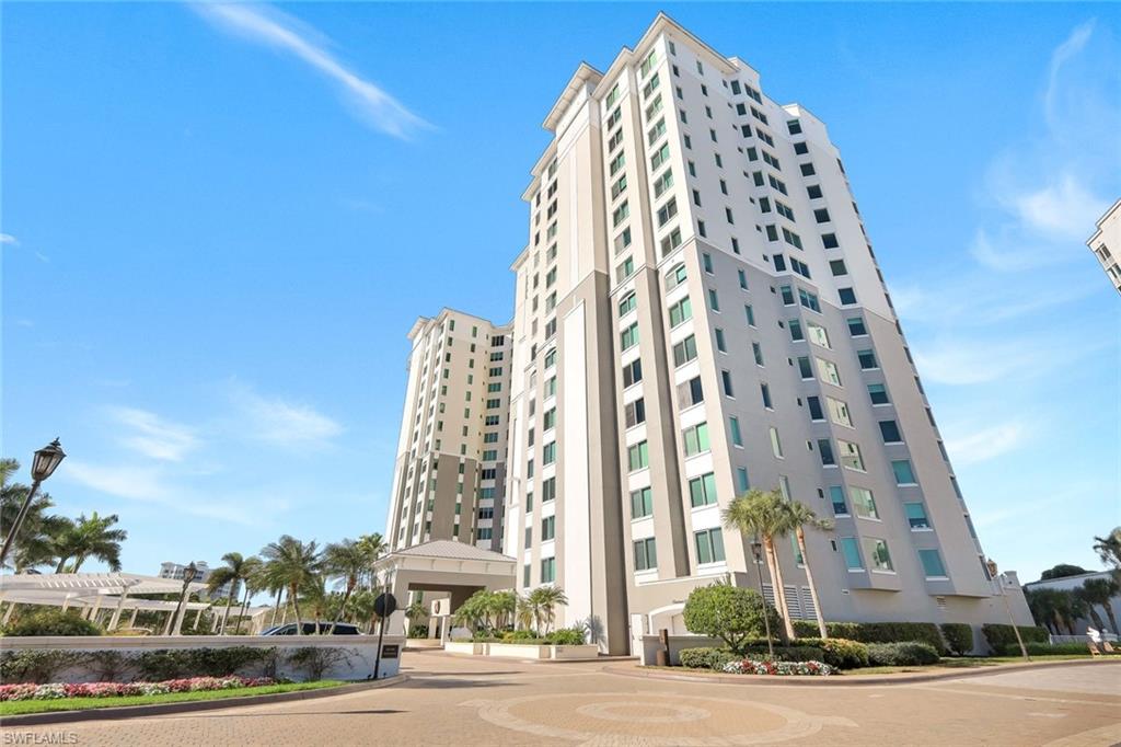 GRANDE PHOENICIAN - Residential